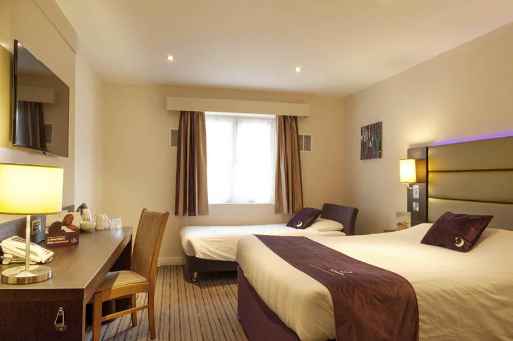 Premier Inn Luton Town Centre Zimmer foto