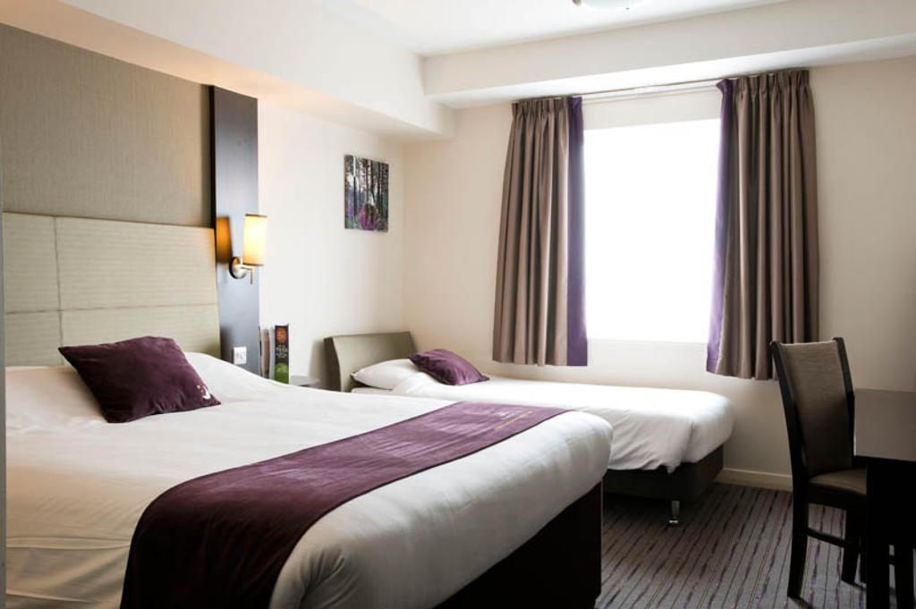 Premier Inn Luton Town Centre Zimmer foto